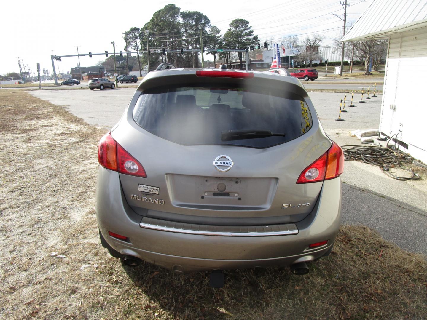 2010 Gray Nissan Murano LE AWD (JN8AZ1MWXAW) with an 3.5L V6 DOHC 24V engine, CVT transmission, located at 2553 Airline Blvd, Portsmouth, VA, 23701, (757) 488-8331, 36.813889, -76.357597 - ***VEHICLE TERMS*** Down Payment: $599 Weekly Payment: $90 APR: 23.9% Repayment Terms: 42 Months ***CALL ELIZABETH SMITH - DIRECTOR OF MARKETING @ 757-488-8331 TO SCHEDULE YOUR APPOINTMENT TODAY AND GET PRE-APPROVED RIGHT OVER THE PHONE*** - Photo#6